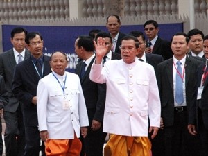 Chairman of the National Assembly of Cambodia pays an official visit to Vietnam - ảnh 1
